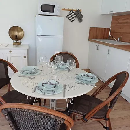 Casa vacanze L'epicerie Maison Années 30 *