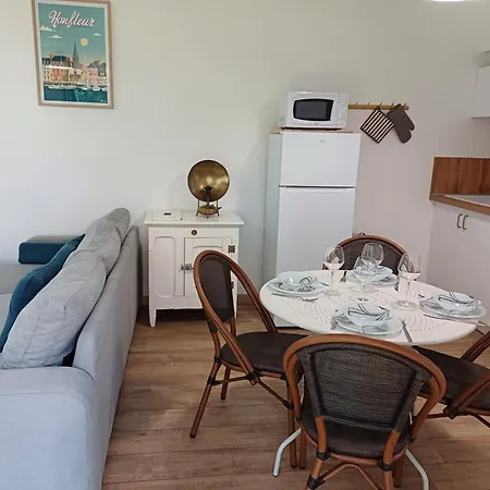 Hébergement de vacances L'epicerie Maison Années 30