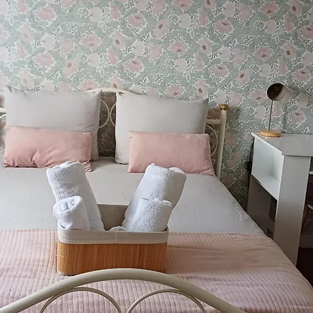 Vakantiehuis L'epicerie Maison Annees 30 *