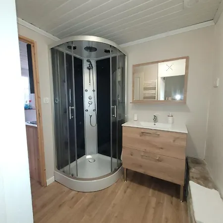 Hébergement de vacances L'epicerie Maison Années 30 *