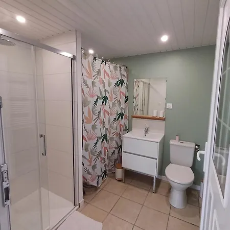 Holiday home L'epicerie Maison Annees 30 *
